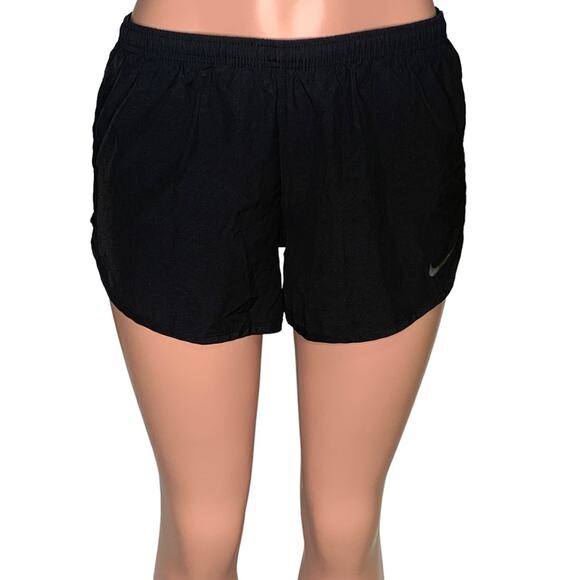 Nike Dri-Fit Short Black Elastic and Tie Waist Lining Black Hide Pockets Size M - Picture 2 of 13